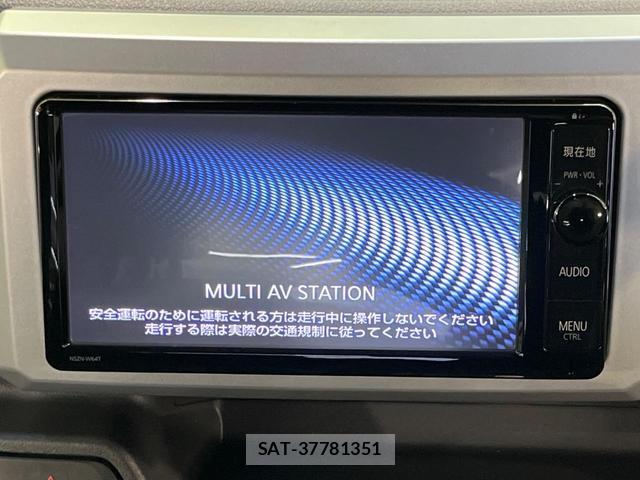 Toyota Pixis Mega 2015-12 7818563-2