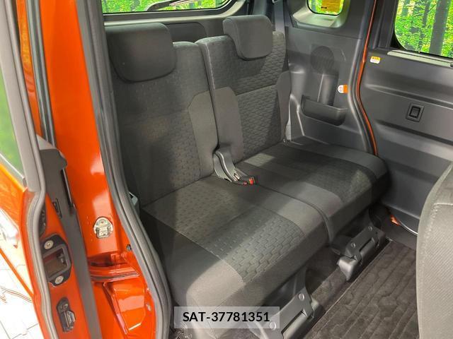 Toyota Pixis Mega 2015-12 7818563-8
