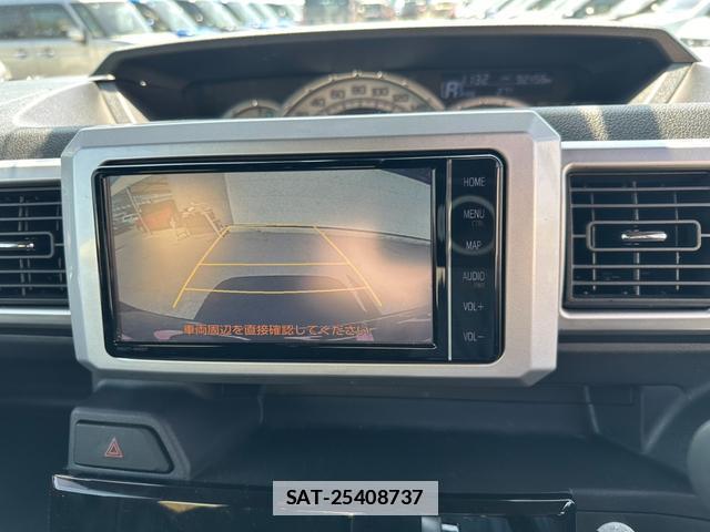 Toyota Pixis Mega 2021-04 7820176-12