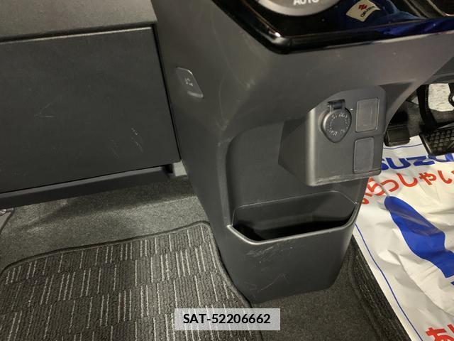 Toyota Pixis Mega 2020-09 7820260-14