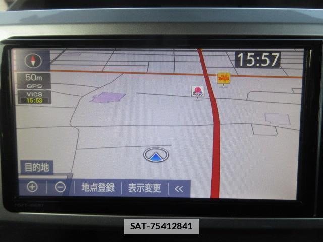 Toyota Pixis Mega 2019-01 7820509-10