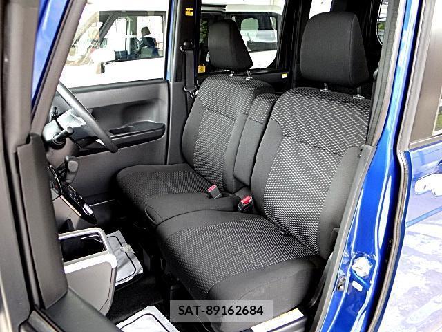 Toyota Pixis Mega 2018-11 7820783-15