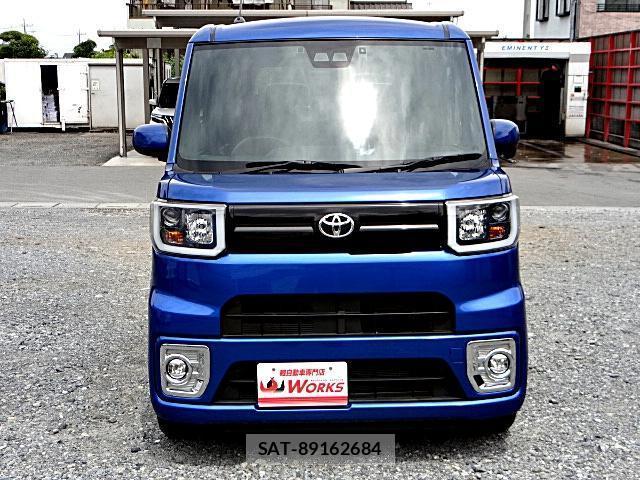 Toyota Pixis Mega 2018-11 7820783-8