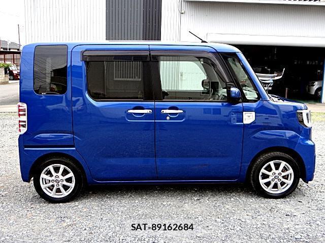 Toyota Pixis Mega 2018-11 7820783-9