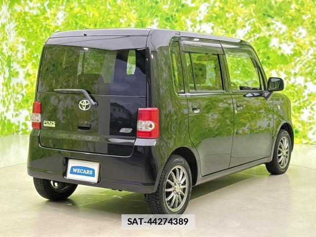 Toyota PIXIS SPACE 2015-02 7821070-2