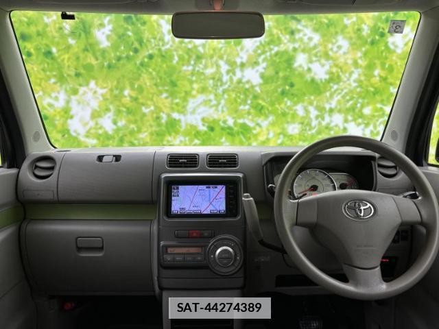 Toyota PIXIS SPACE 2015-02 7821070-3