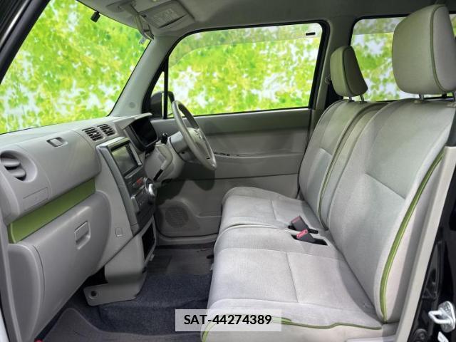 Toyota PIXIS SPACE 2015-02 7821070-5
