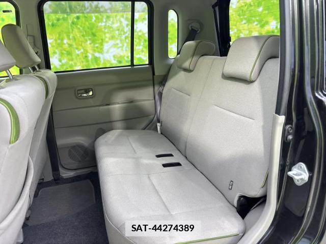 Toyota PIXIS SPACE 2015-02 7821070-6