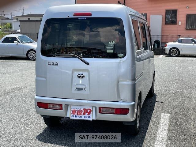 Toyota PIXIS VAN 2011-12 7811505-1