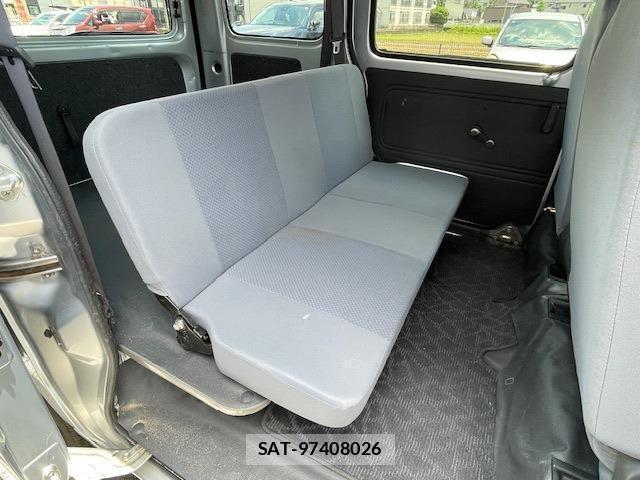 Toyota PIXIS VAN 2011-12 7811505-4