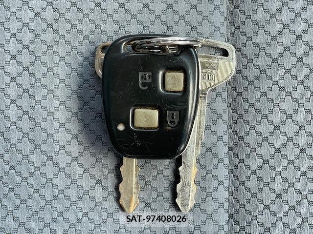 Toyota PIXIS VAN 2011-12 7811505-8