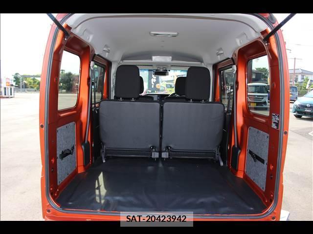 Toyota PIXIS VAN 2023-03 7816492-10