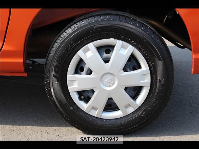 Toyota PIXIS VAN 2023-03 7816492-19