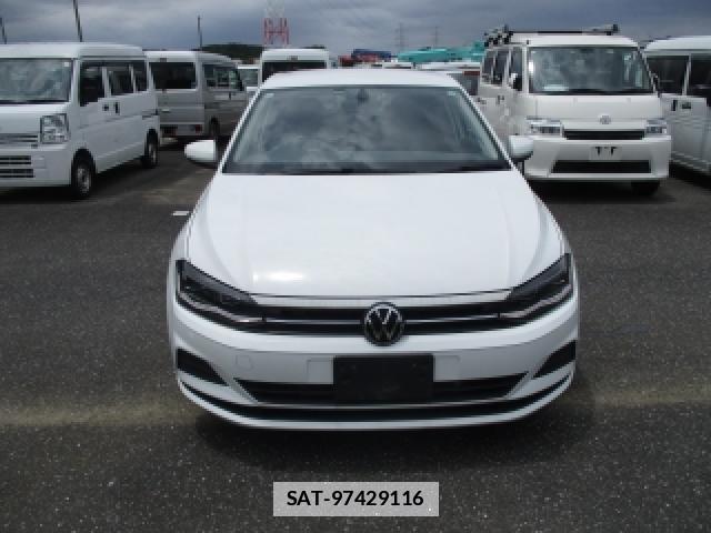 VolksWagen POLO 2021-08 7811384-3
