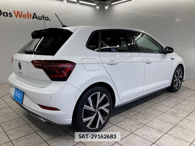 VolksWagen POLO 2022-06 7812007-6