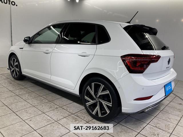 VolksWagen POLO 2022-06 7812007-7