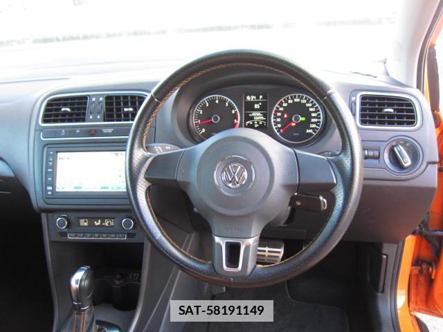 VolksWagen POLO 2011-09 7813668-2