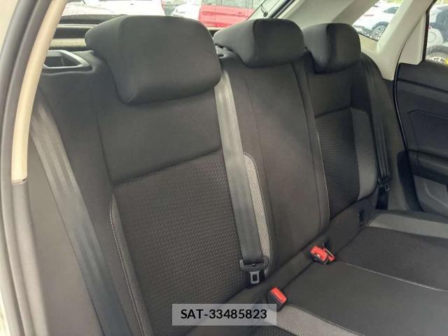 VolksWagen POLO 2023-05 7814998-4