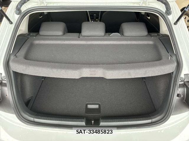 VolksWagen POLO 2023-05 7814998-5