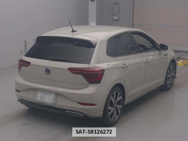 VolksWagen POLO 2022-12 7815025-1