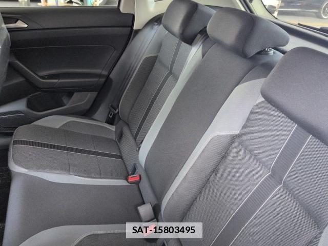 VolksWagen POLO 2022-06 7816676-3