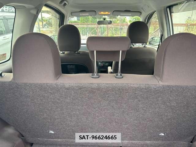 Toyota PORTE 2016-03 7811819-12