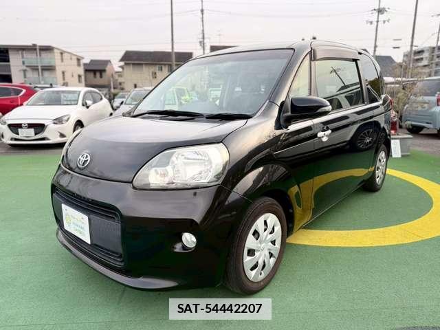 Toyota PORTE 2013-07 7812671-10
