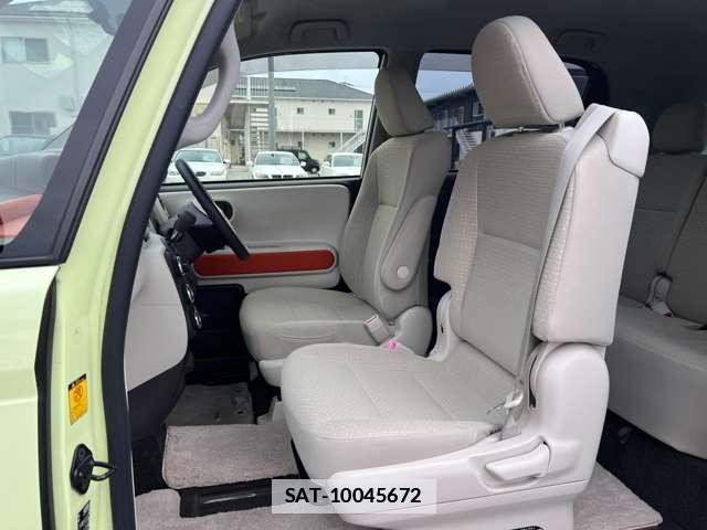Toyota PORTE 2012-11 7813787-15