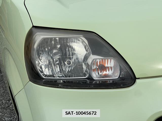 Toyota PORTE 2012-11 7813787-4