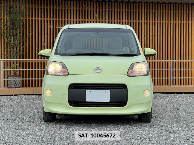 Toyota PORTE 2012-11 7813787-9