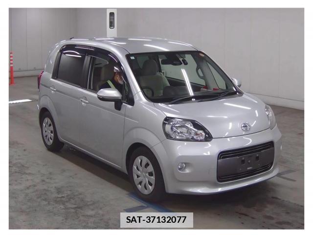 Toyota PORTE 2017-04 7814181-2