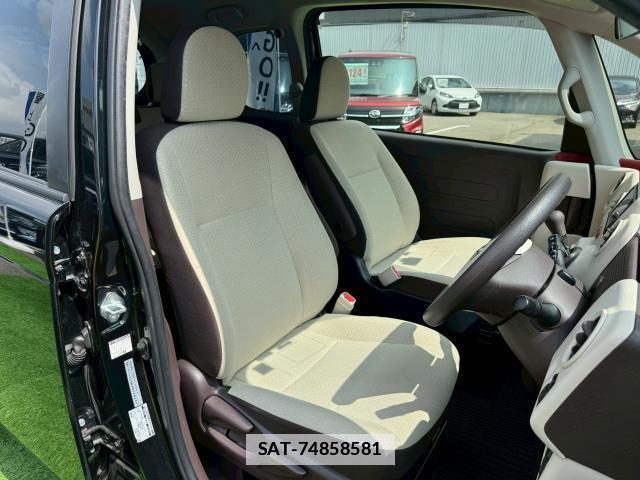 Toyota PORTE 2018-04 7816479-4