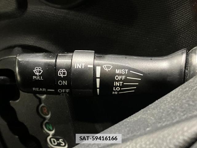 Toyota PORTE 2016-12 7820943-16
