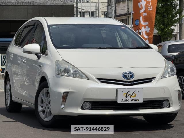 Toyota PRIUS ALPHA 2011-10 7812820-1