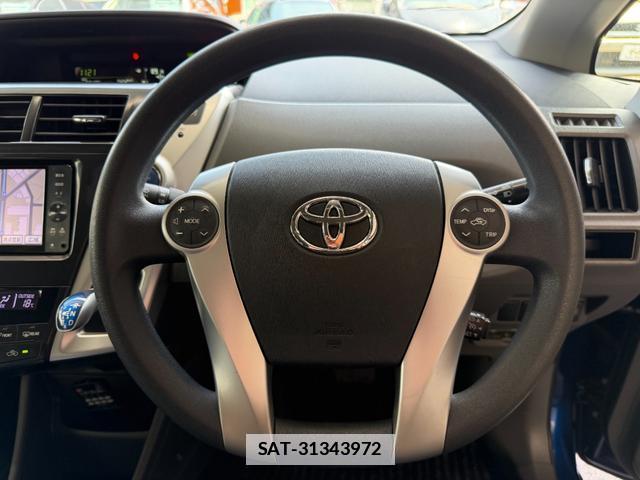 Toyota PRIUS ALPHA 2012-04 7812824-12