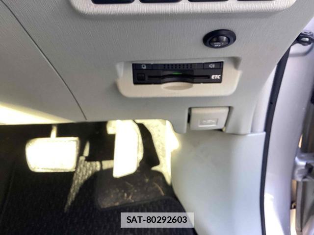 Toyota PRIUS ALPHA 2012-12 7813230-14