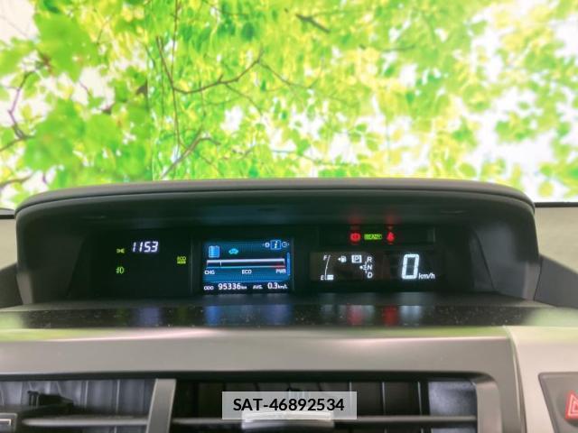 Toyota PRIUS ALPHA 2015-06 7813287-14