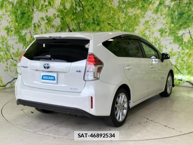 Toyota PRIUS ALPHA 2015-06 7813287-2