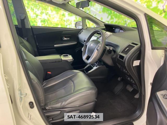 Toyota PRIUS ALPHA 2015-06 7813287-3