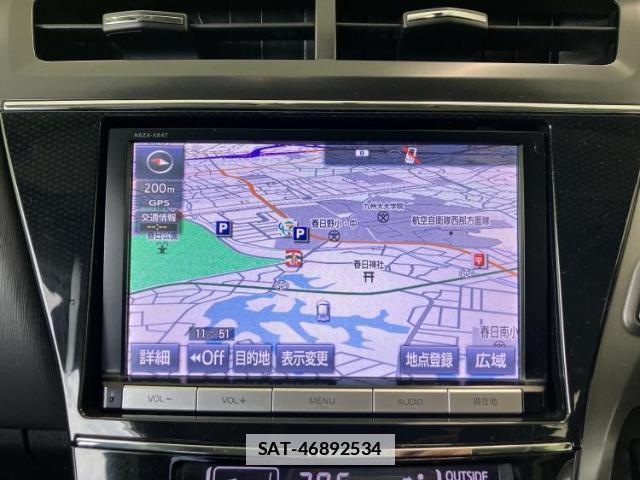 Toyota PRIUS ALPHA 2015-06 7813287-8