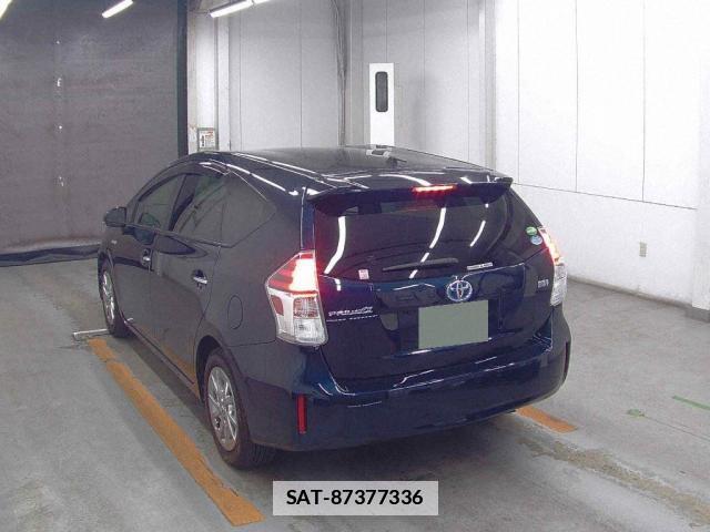 Toyota PRIUS ALPHA 2018-08 7815142-1
