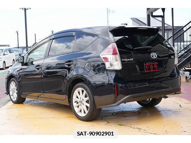 Toyota PRIUS ALPHA 2017-02 7815732-3