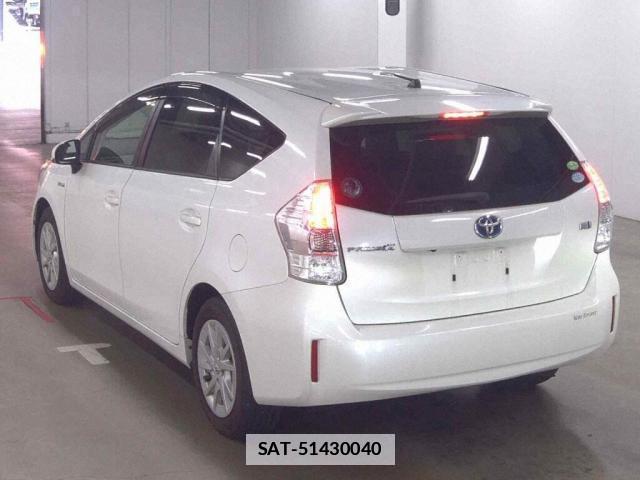 Toyota PRIUS ALPHA 2013-01 7816148-1