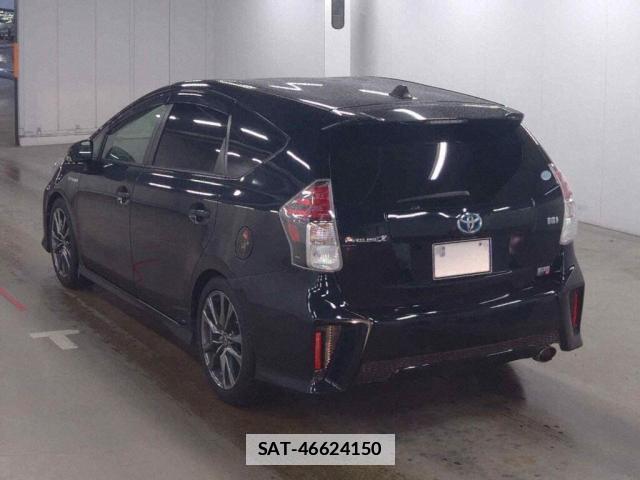 Toyota PRIUS ALPHA 2016-06 7816149-1