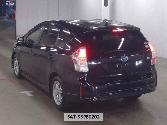 Toyota PRIUS ALPHA 2014-11 7816183-1