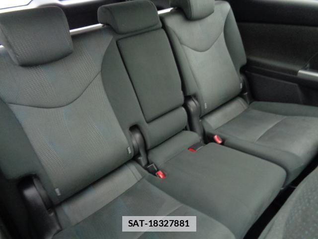 Toyota PRIUS ALPHA 2014-01 7817127-10