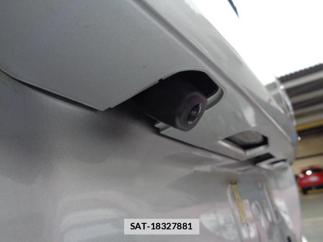 Toyota PRIUS ALPHA 2014-01 7817127-16