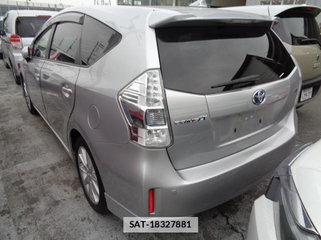 Toyota PRIUS ALPHA 2014-01 7817127-18