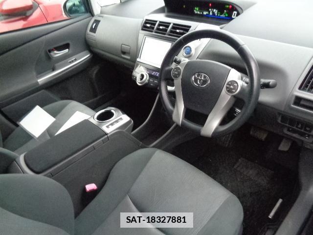 Toyota PRIUS ALPHA 2014-01 7817127-3