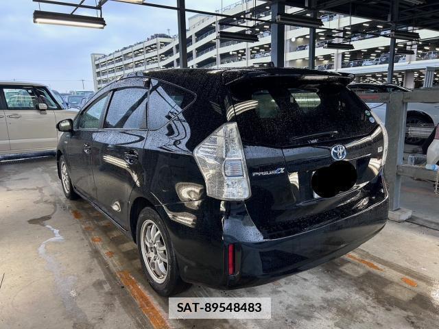Toyota PRIUS ALPHA 2014-03 7818511-8